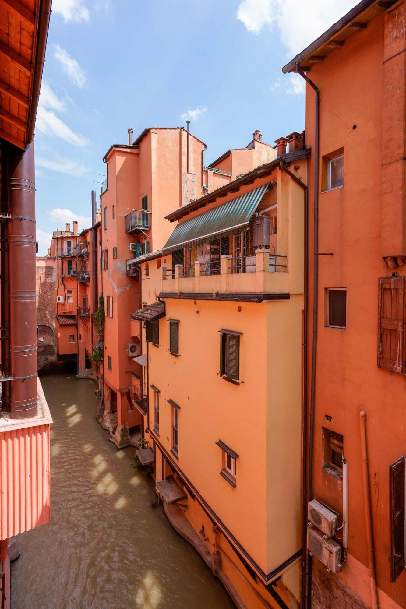 Canaletto Apartment Bologna Exterior photo